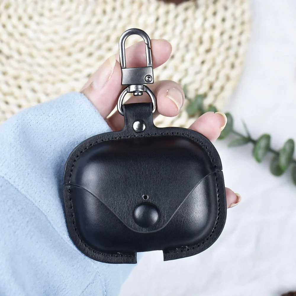 Leather AirPods Luxe Case - Image 9